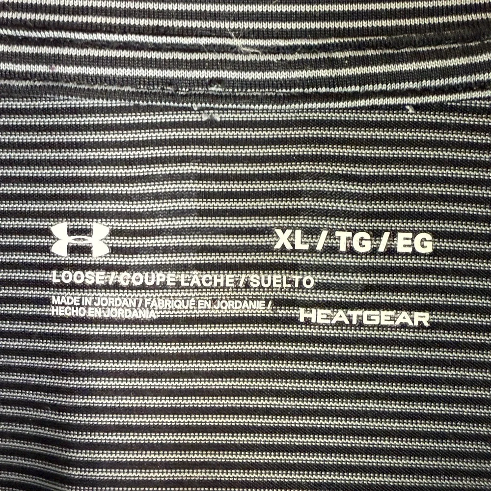 Under Armour Tech 1/2 Zip Stripe Long Sleeve Shirt 1328945 Black White‎ Men's XL